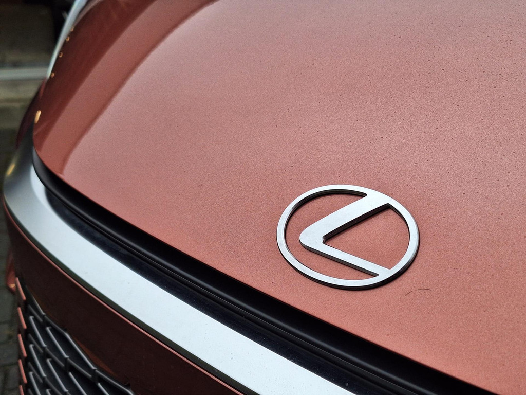 Lexus LBX 1.5 Comfort & Safety Pack | Dodehoekherkenning, Parkeersensoren, Keyless, Stoelverwarming, Sonnic Copper 50615742-2.jpg | Autobedrijf Gielen