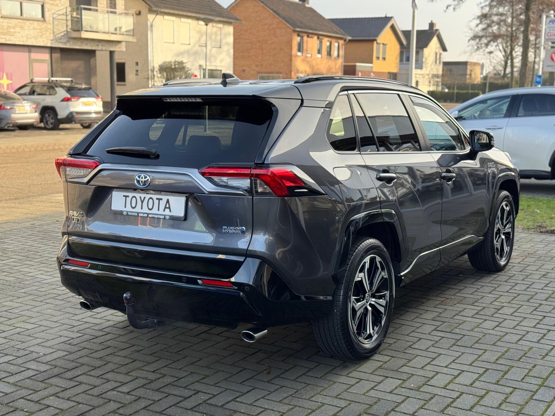 Toyota RAV4 2.5 Plug-in Hybrid AWD Bi-Tone Plus| Trekhaak, JBL, Leer, Stoelventilatie, 360 Camera, Geheugenfunctie, Head up display, 4X4, Ze 50689027-4.jpg | Autobedrijf Gielen