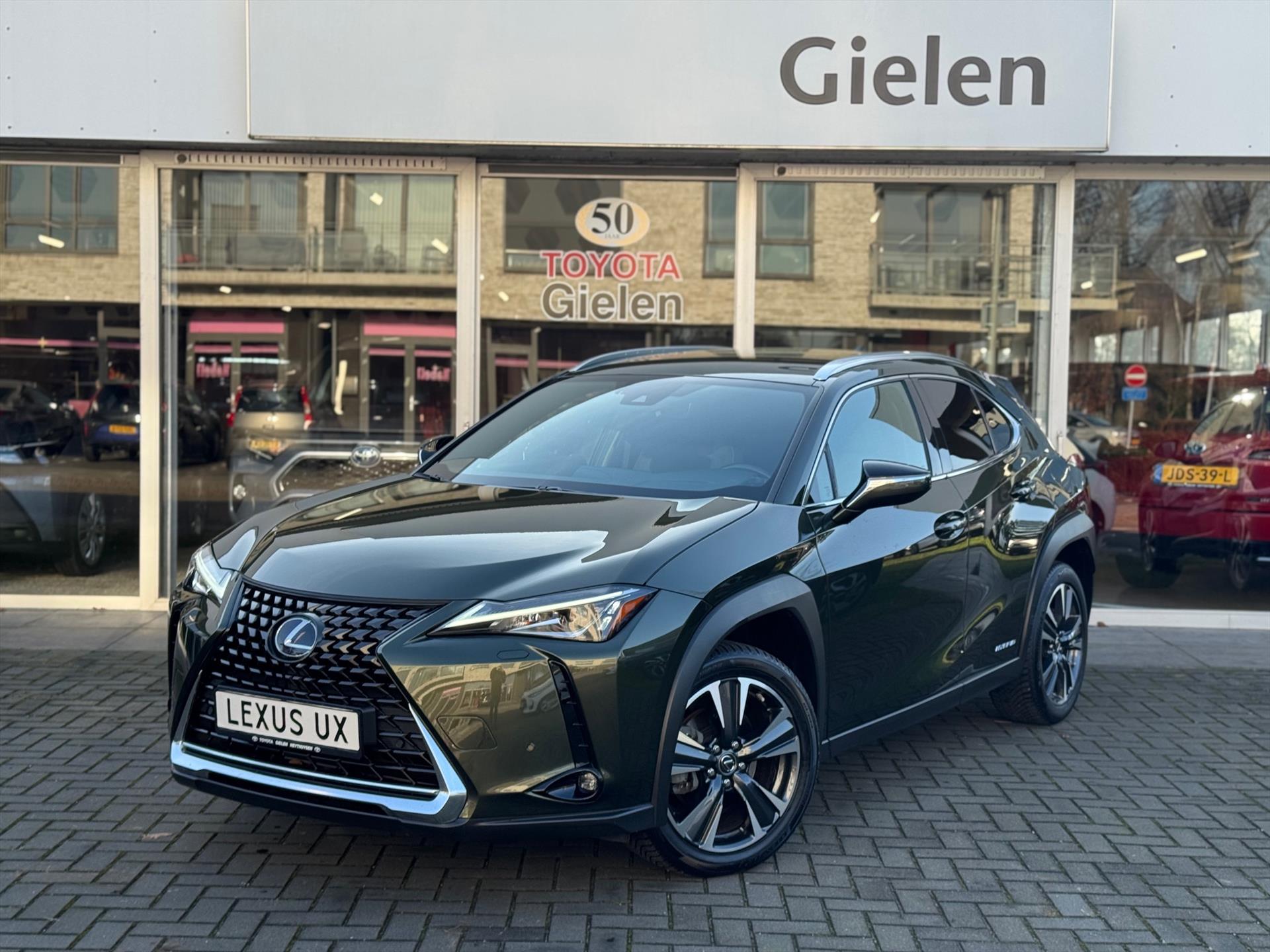 Lexus UX 250h Preference Line | Trekhaak, 18 inch, Keyless, Dodehoekherkenning, Parkeersensoren, Stoel + Stuurverwarming 50689604-0.jpg | Autobedrijf Gielen
