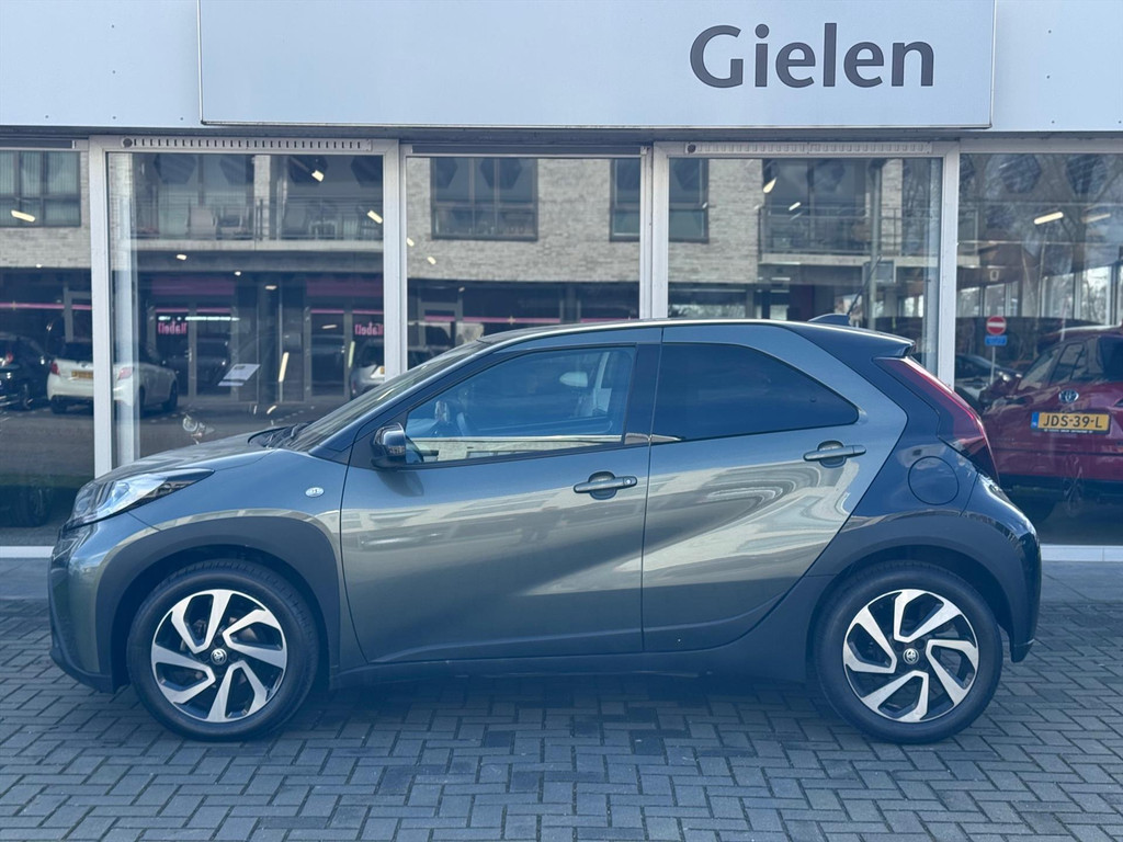 Toyota Aygo X 1.0 VVT-i S-CVT Pulse Automaat | December 2024, Stoelverwarming, Bi-Tone, Airco, Privacy Glass, Lichtmetalen velgen, Apple CarPl 50745940-2.jpg | Autobedrijf Gielen