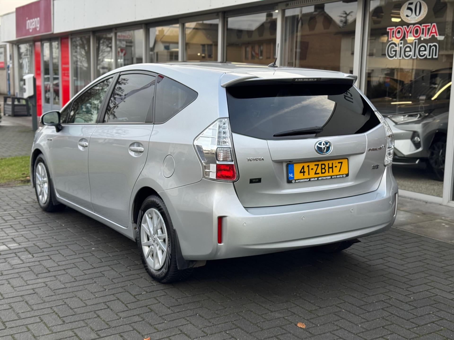 Toyota Prius+ 1.8 Hybrid Aspiration | Navigatie, Panoramadak, Parkeersensoren, Head Up Display | Climate Control 51042485-2.jpg | Autobedrijf Gielen