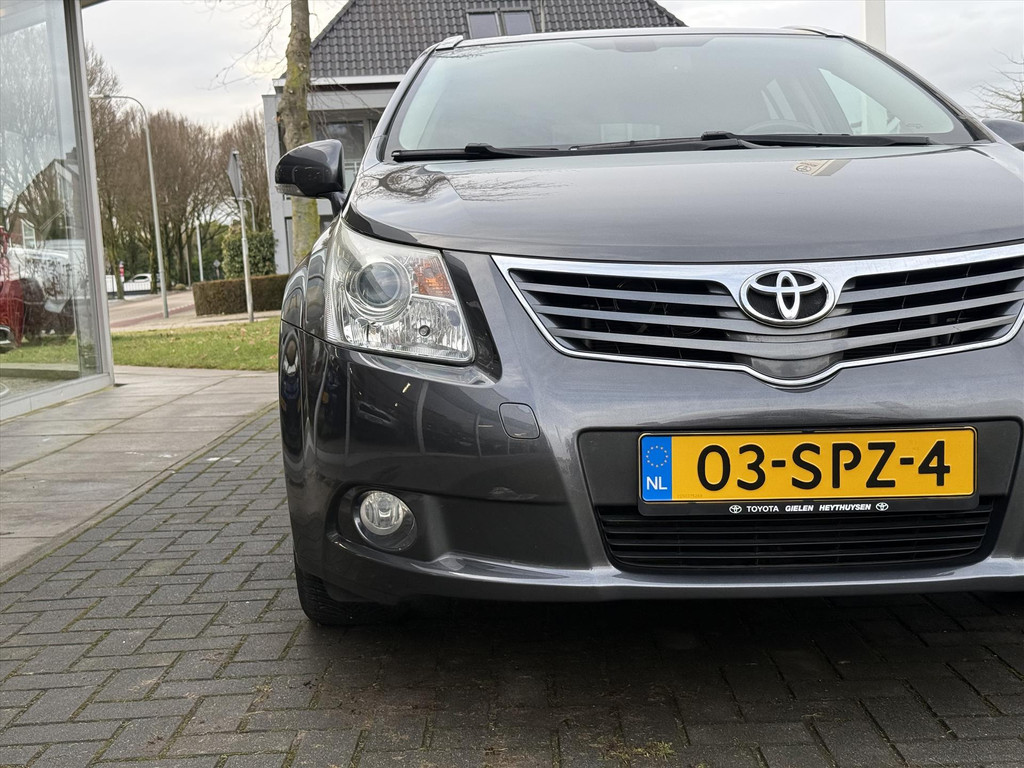 Toyota Avensis 1.8 VVT-i 147pk Automaat Business | Trekhaak, Parkeersensoren, Camera, Cruise control, 17inch 51135085-4.jpg | Autobedrijf Gielen