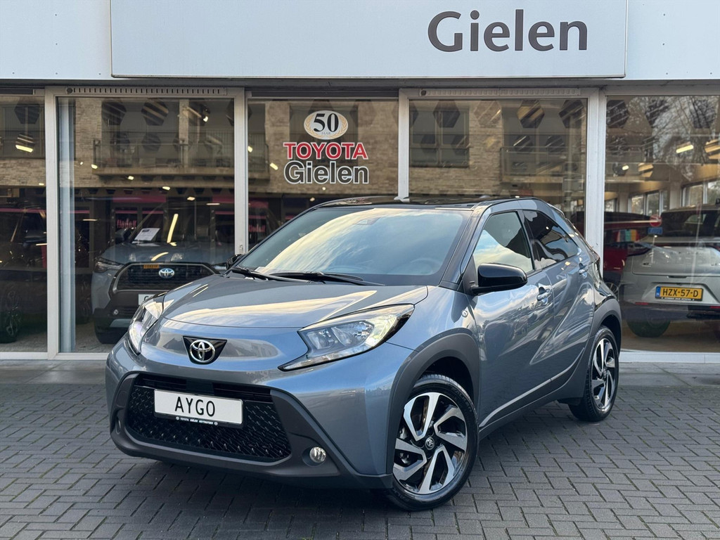 Toyota Aygo X 1.0 VVT-i MT Pulse Bi-tone | Celestite grey, 17 inch, Privacy glass, Apple CarPlay/Android auto, Airconditioning, Parkeercamera 51214342-0.jpg | Autobedrijf Gielen