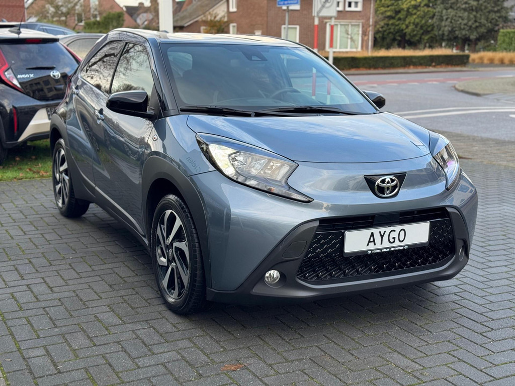 Toyota Aygo X 1.0 VVT-i MT Pulse Bi-tone | Celestite grey, 17 inch, Privacy glass, Apple CarPlay/Android auto, Airconditioning, Parkeercamera 51214342-2.jpg | Autobedrijf Gielen