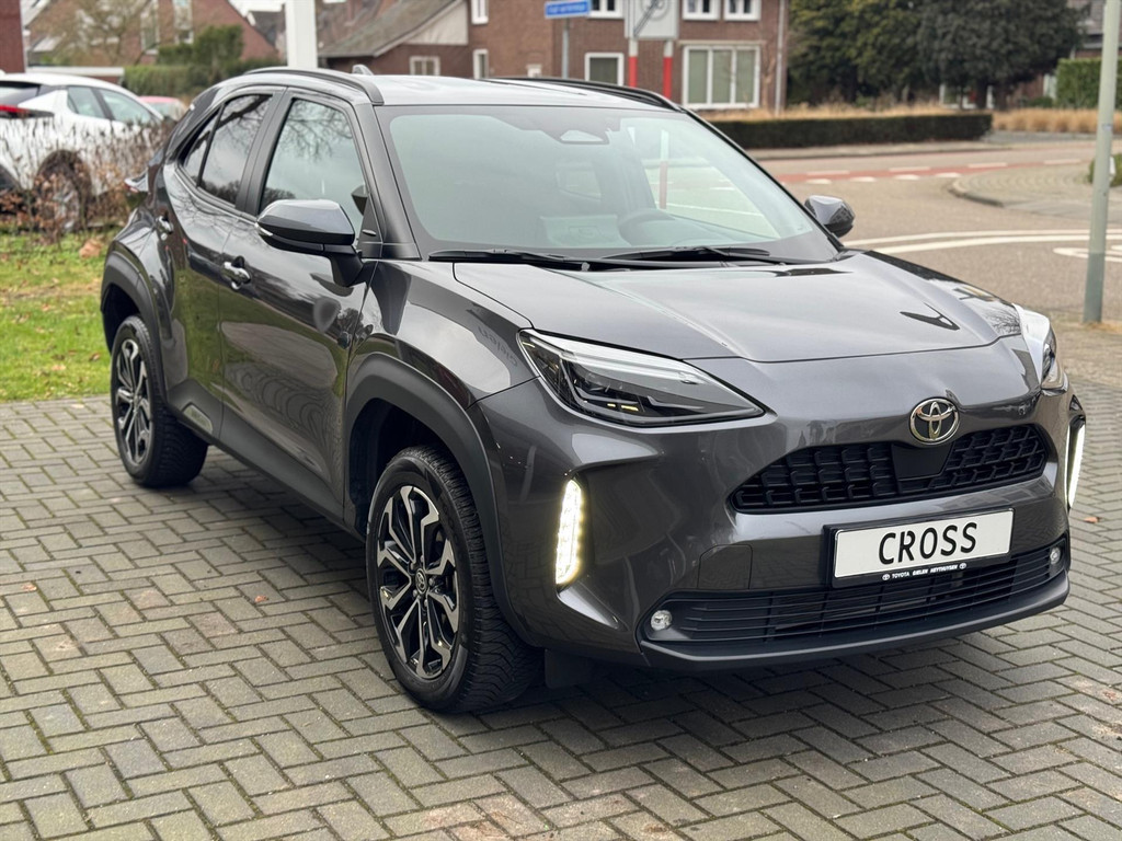 Toyota Yaris Cross 1.5 Hybrid 130PK Dynamic Plus | Winter Pack, 17 inch, Keyless, Stoel + Stuurverwarming, Privacy Glass 51311107-2.jpg | Autobedrijf Gielen