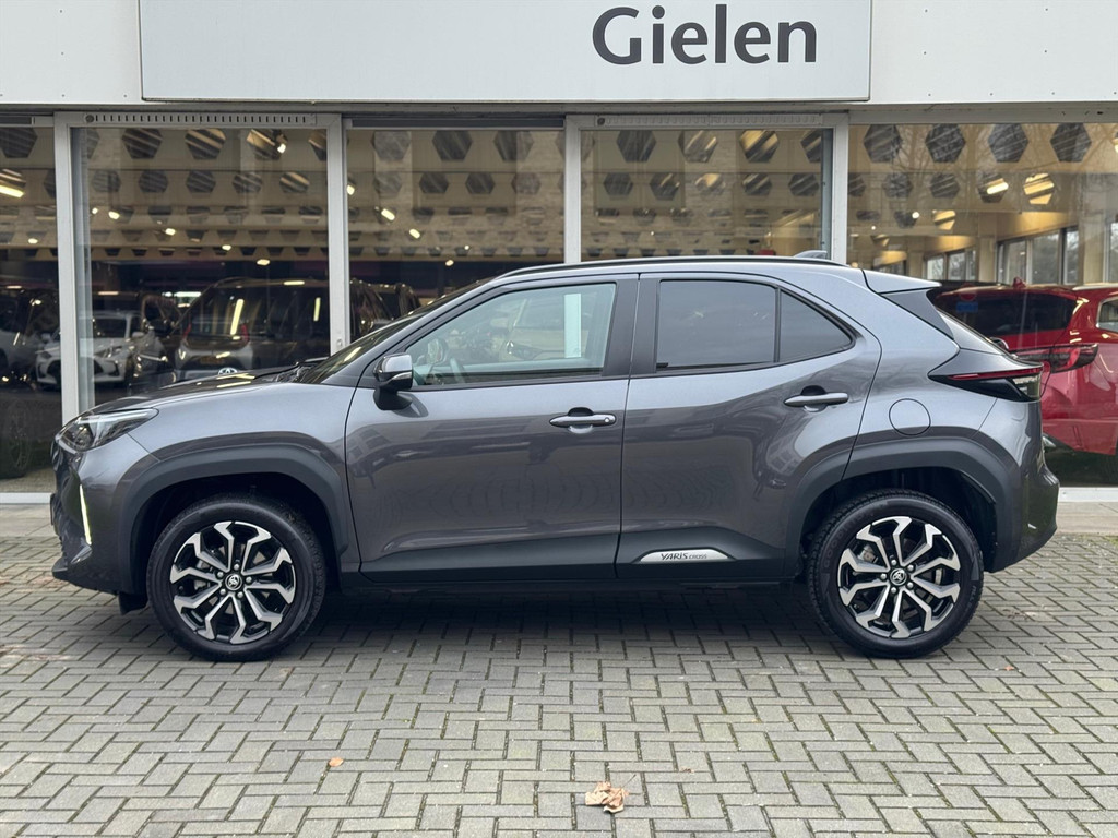 Toyota Yaris Cross 1.5 Hybrid 130PK Dynamic Plus | Winter Pack, 17 inch, Keyless, Stoel + Stuurverwarming, Privacy Glass 51311107-4.jpg | Autobedrijf Gielen