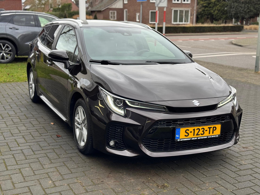 Suzuki Swace Toyota Corolla 1.8 Hybrid Style | Dodehoekherkenning, Parkeersensoren, Keyless, Stoel + Stuurverwarming, CarPlay 51326704-4.jpg | Autobedrijf Gielen