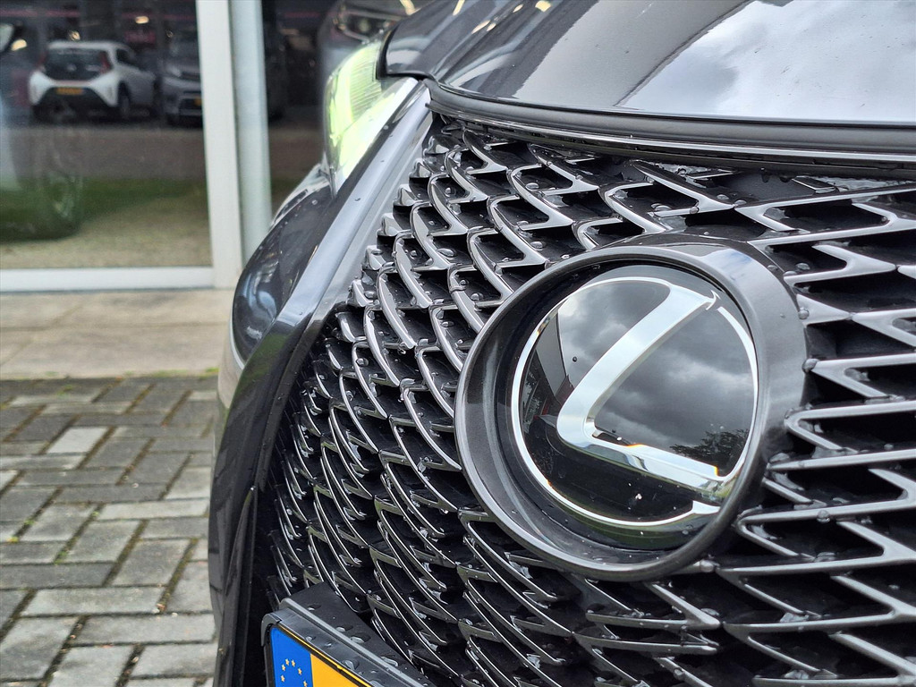 Lexus UX 250h F Sport Line | Head up display, Dodehoekherkenning, 18 inch, Stoel + Stuurverwarming, Keyless 51395405-2.jpg | Autobedrijf Gielen