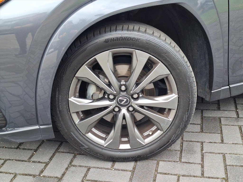Lexus UX 250h F Sport Line | Head up display, Dodehoekherkenning, 18 inch, Stoel + Stuurverwarming, Keyless 51395405-3.jpg | Autobedrijf Gielen