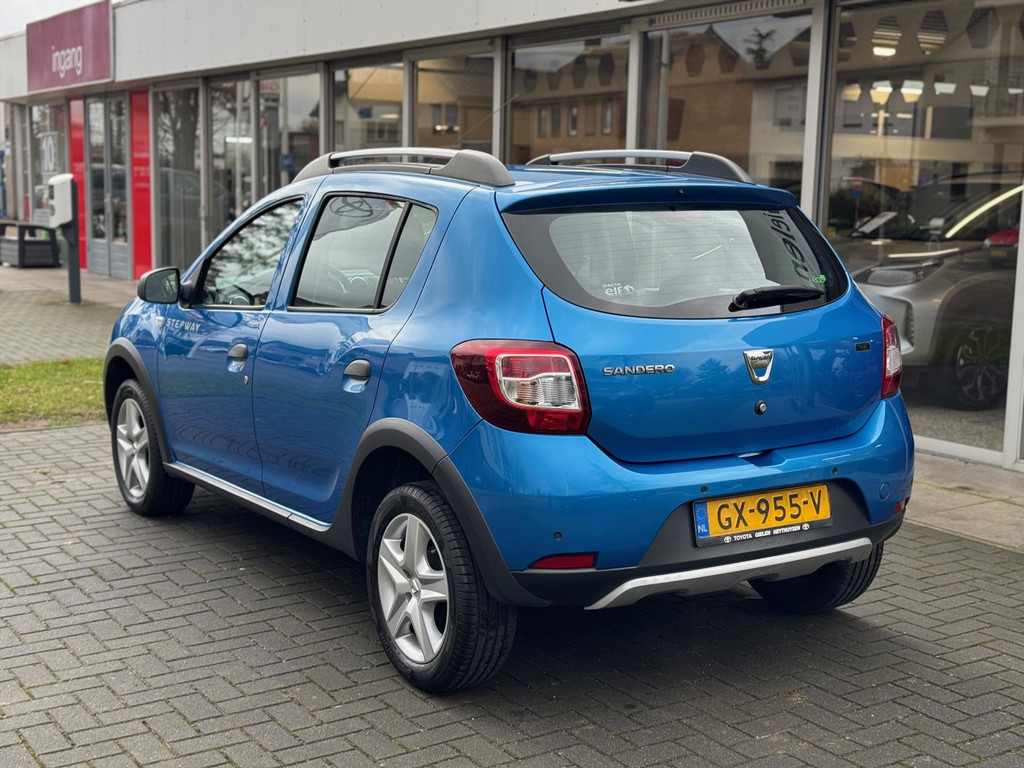Dacia Sandero 0.9 Tce 90pk STEPWAY Lauréate | Cruise control, Parkeersensoren, Navigatie, Airco 51429100-2.jpg | Autobedrijf Gielen