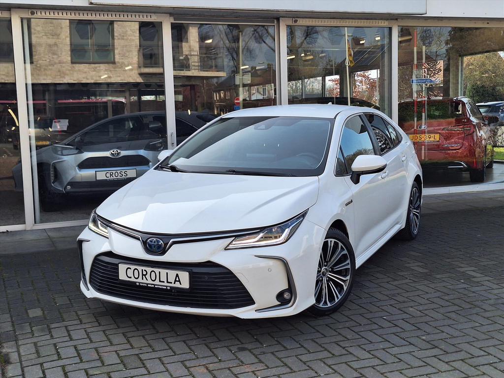 Toyota Corolla Sedan 1.8 Hybrid Style | Parkeersensoren, Navigatie, Keyless 51498699-1.jpg | Autobedrijf Gielen