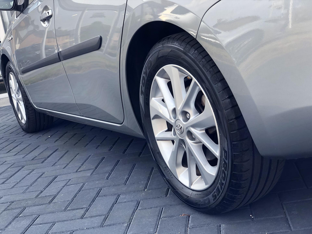 Toyota Auris 1.8 Hybrid Lease | Navigatie, Panoramadak, Privacy Glass, Cruise control, Climate control 51504327-3.jpg | Autobedrijf Gielen