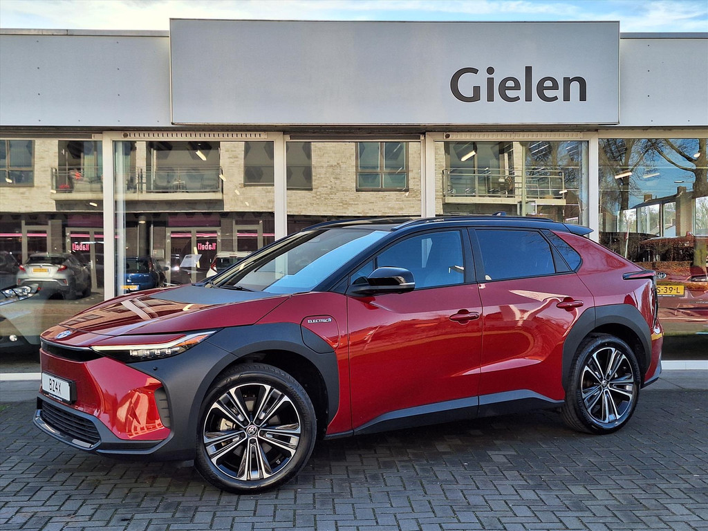 Toyota Bz4x 71,4 kWh Premium | Trekhaak, 20 inch, 360 camera, Half Leer, Bi-Tone, Dodehoekherkenning, Panoramadak, Parkeersensoren 51564452-0.jpg | Autobedrijf Gielen