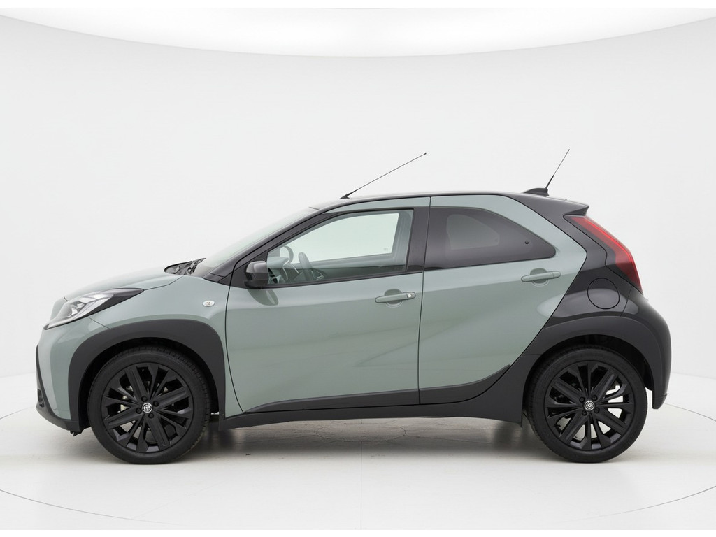 Toyota Aygo X 1.0 VVT-i MT Pulse | Eerste eigenaar, Tarragon, Zwarte lichtmetalen velgen, Bi-Tone, Climate control, Apple CarPlay/Android Auto 51660761-2.jpg | Autobedrijf Gielen