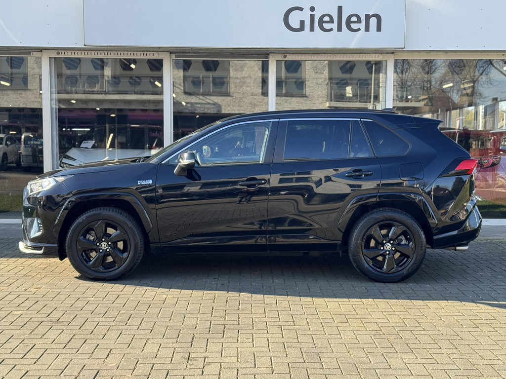Toyota RAV4 2.5 Plug-in Hybrid AWD Black Edition | Panoramadak, Trekhaak, JBL, 360 Camera, Dodehoekherkenning, Stoel + Stuurverwarming 51739347-2.jpg | Autobedrijf Gielen