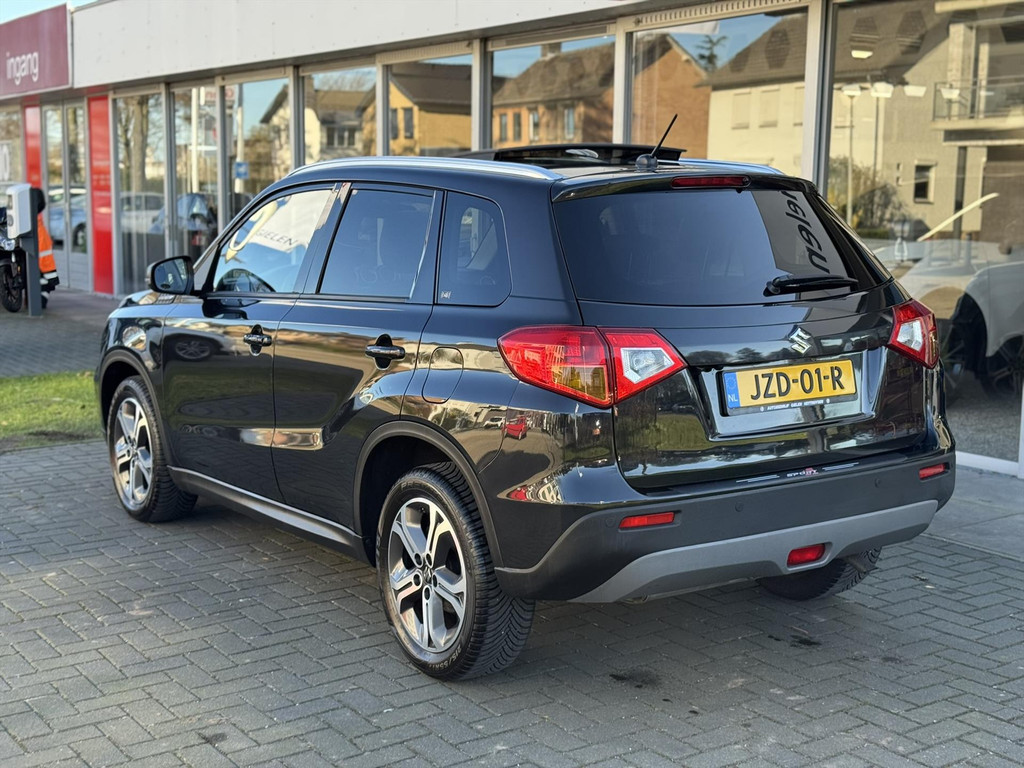 Suzuki Vitara 1.6 VVT 120pk High Executive Automaat | Panoramadak, Stoelverwarming, Navigatie, Adaptive cruise control, Parkeercamera 51752349-2.jpg | Autobedrijf Gielen