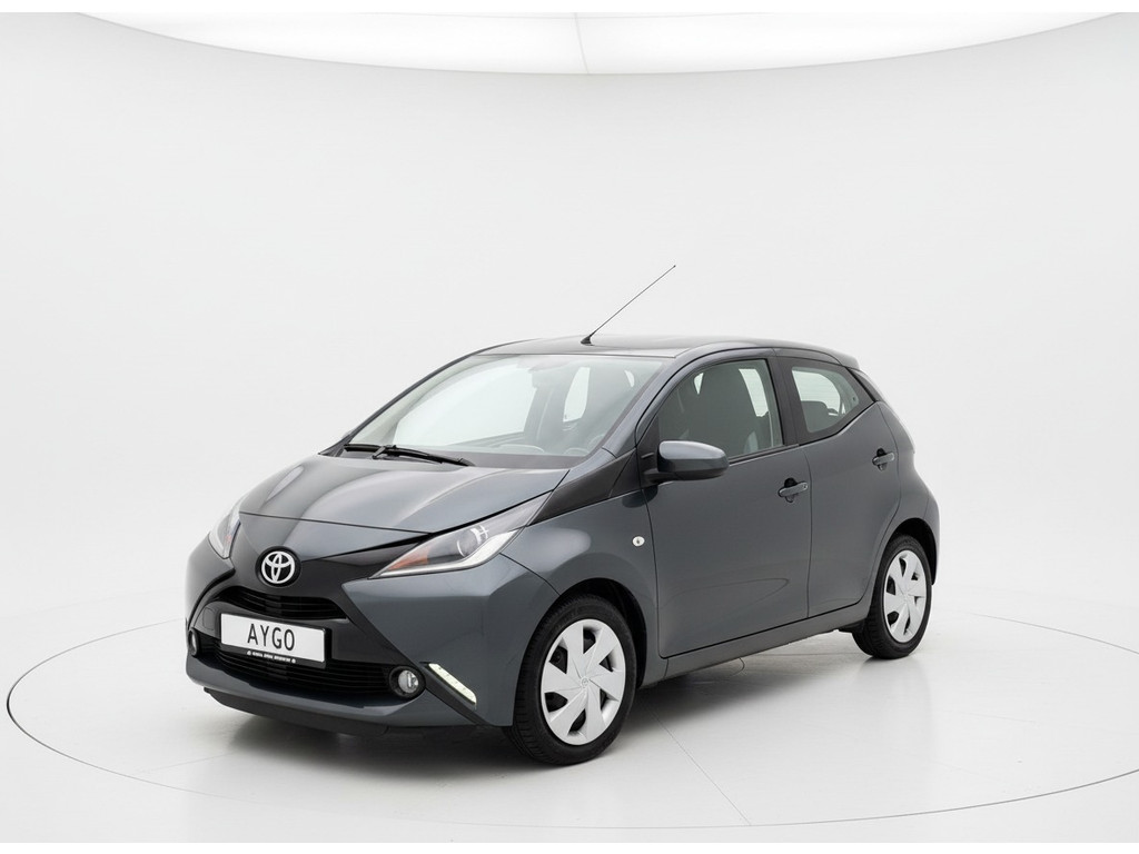 Toyota Aygo 1.0 VVT-i 5D x-play | Eerste eigenaar, Parkeercamera, Bluetooth, In hoogte verstelbare stoel, Airconditioning 51761275-0.jpg | Autobedrijf Gielen