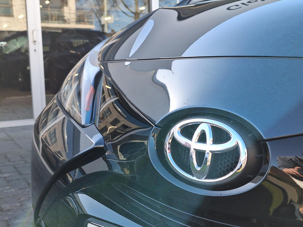 Toyota Aygo 1.0 VVT-i 5D x-shift Automaat X-Play | Parkeercamera, Airconditioning, Bluetooth, Nieuw geleverd + onderhouden, Unieke KM Stand 51799958-2.jpg | Autobedrijf Gielen