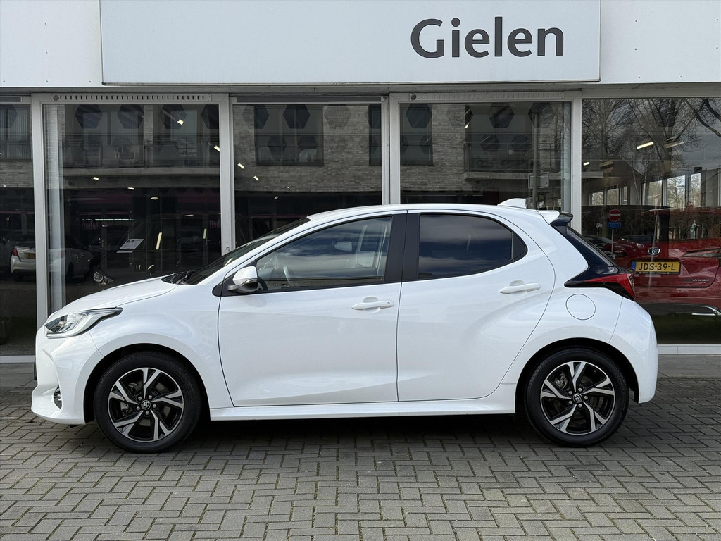 Toyota Yaris 1.5 Hybrid 115 First Edition | Eerste eigenaar, Facelift, Nieuwe multimedia, Lichtmetalen velgen, LED, Keyless 51832183-4.jpg | Autobedrijf Gielen