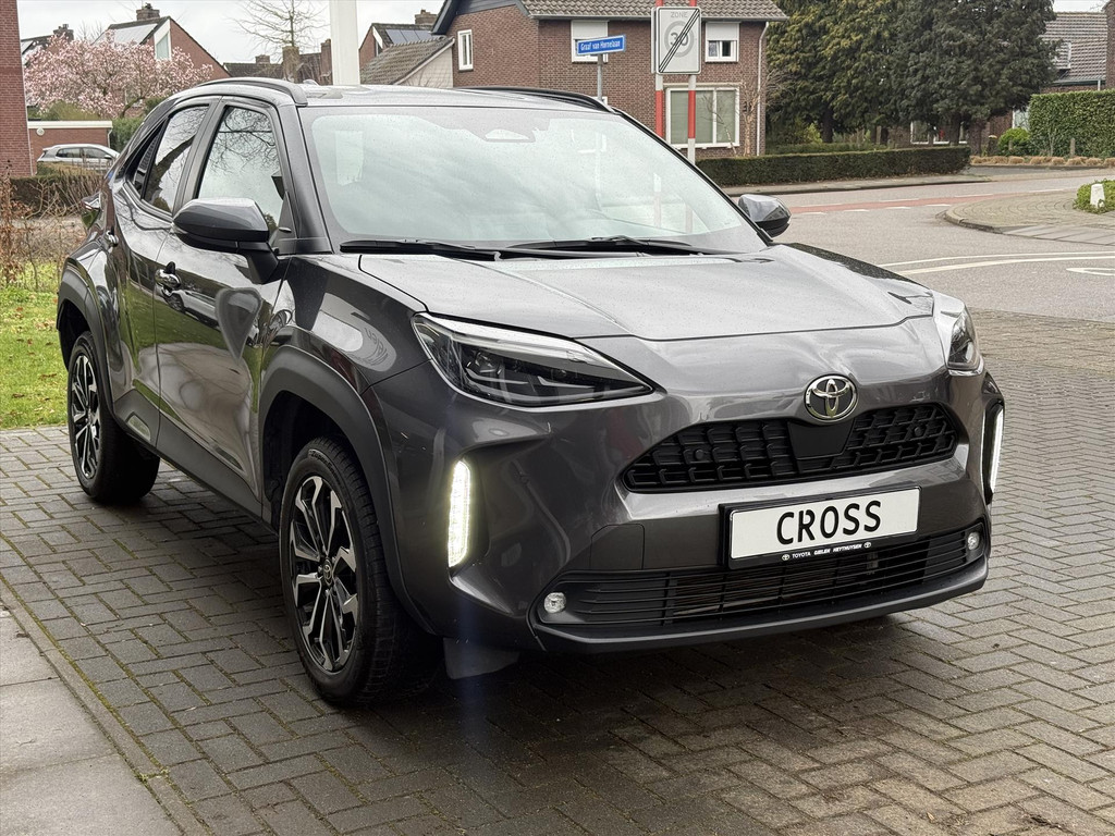 Toyota Yaris Cross 1.5 Hybrid First Edition Plus | Parkeersensoren, Stoel + Stuurverwarming, Groot scherm, Keyless, 17 inch 51953626-4.jpg | Autobedrijf Gielen