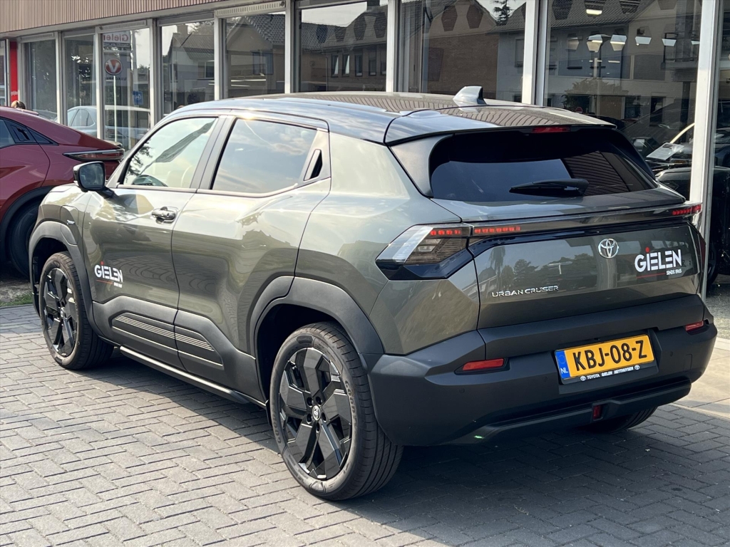 Toyota Urban Cruiser 61,1 kWh 174pk Executive | JBL, Stoel- Stuurverwarming, 360 graden camera 51954421-2.jpg | Autobedrijf Gielen