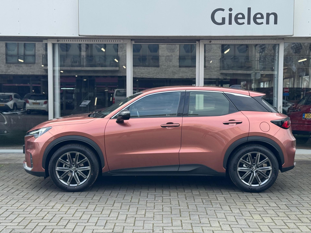 Lexus LBX 1.5 Hybrid Relax Tech Pack | Geheugenfunctie, Leer, Dodehoekherkenning, 18 inch, Elektrische achterklep, Stoel + Stuurverwarming 52045965-1.jpg | Autobedrijf Gielen