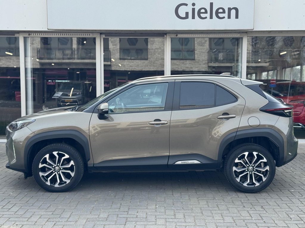 Toyota Yaris Cross 1.5 Hybrid First Edition Plus | Stoel + Stuurverwarming, Groot scherm, Keyless, 17 inch, Apple CarPlay/Android Auto 52139759-2.jpg | Autobedrijf Gielen