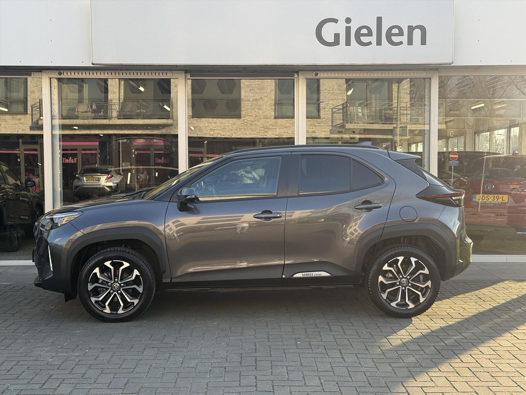 Toyota Yaris Cross 1.5 Hybrid First Edition Plus | Stoel + Stuurverwarming, Groot scherm, Keyless, 17 inch, Apple CarPlay/Android Auto 52139778-2.jpg | Autobedrijf Gielen