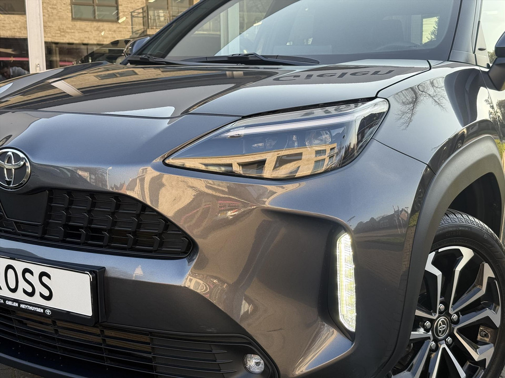 Toyota Yaris Cross 1.5 Hybrid First Edition Plus | Stoel + Stuurverwarming, Groot scherm, Keyless, 17 inch, Apple CarPlay/Android Auto 52139778-3.jpg | Autobedrijf Gielen