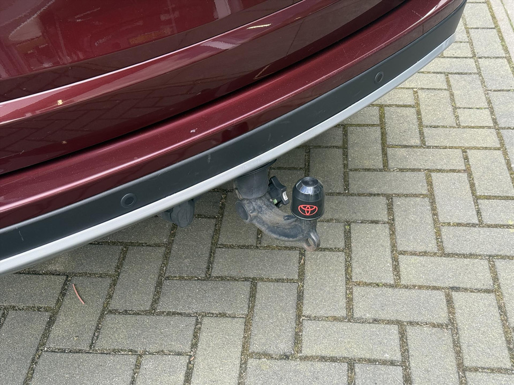 Toyota RAV4 2.5 Hybrid AWD Style | Trekhaak, Navigatie, 18 inch, Keyless, Parkeersensoren, Stoelverwarming, 1.650KG Trekgewicht! 52167265-2.jpg | Autobedrijf Gielen