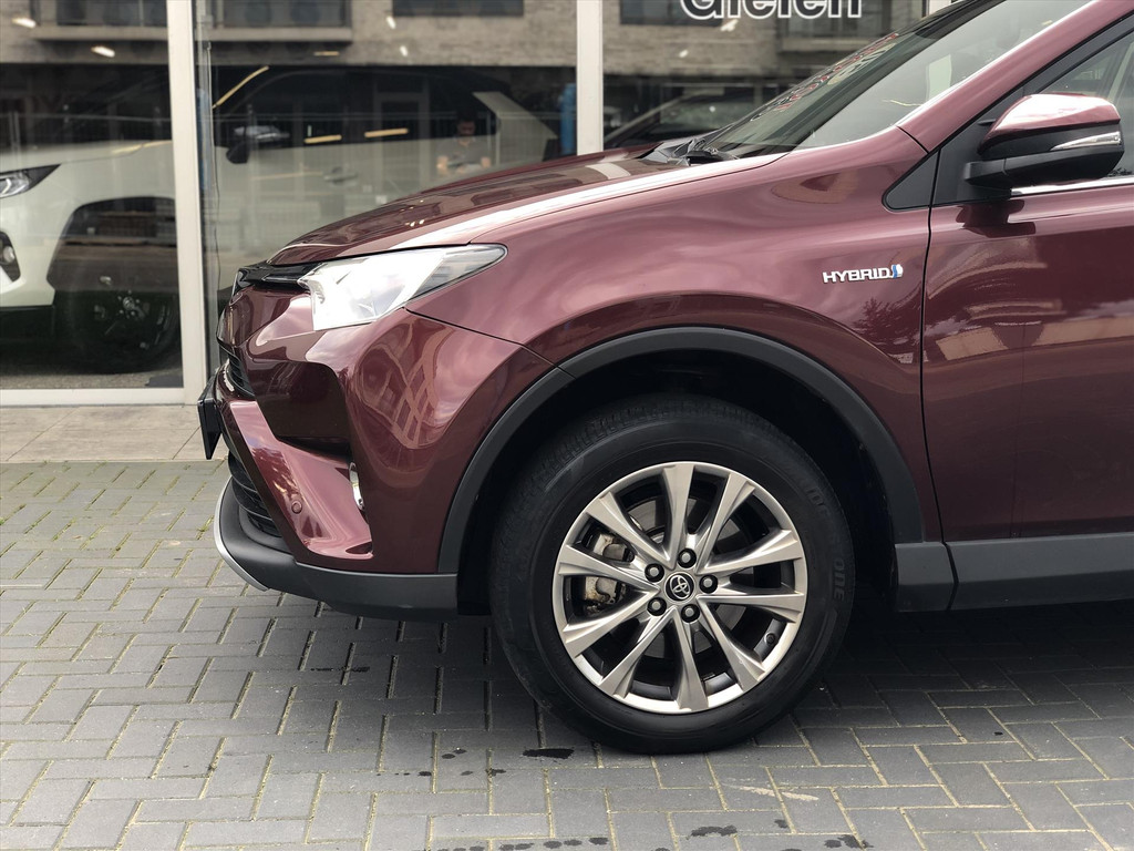 Toyota RAV4 2.5 Hybrid AWD Style | Trekhaak, Navigatie, 18 inch, Keyless, Parkeersensoren, Stoelverwarming, 1.650KG Trekgewicht! 52167265-3.jpg | Autobedrijf Gielen
