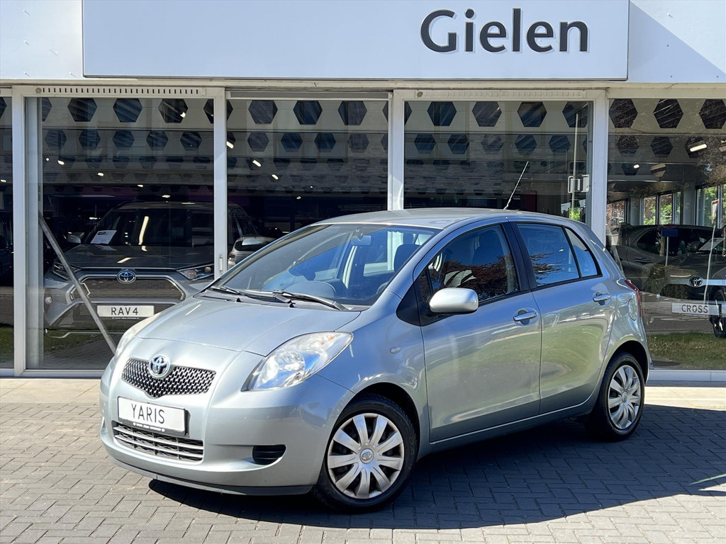 Toyota Yaris 1.3 VVTI 5-DRS Sol | Airconditioning, Centrale deuvergrendeling, Elektrische ramen, Radio/CD-Speler 52201060-0.jpg | Autobedrijf Gielen