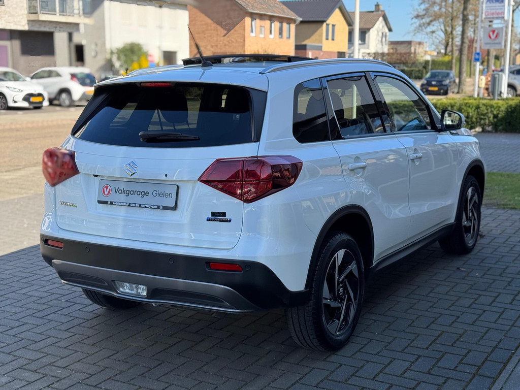Suzuki Vitara 1.5 Hybrid Automaat Style | Panoramadak, Parkeersensoren, Stoelverwarming, Keyless, Parkeercamera 52264792-3.jpg | Autobedrijf Gielen