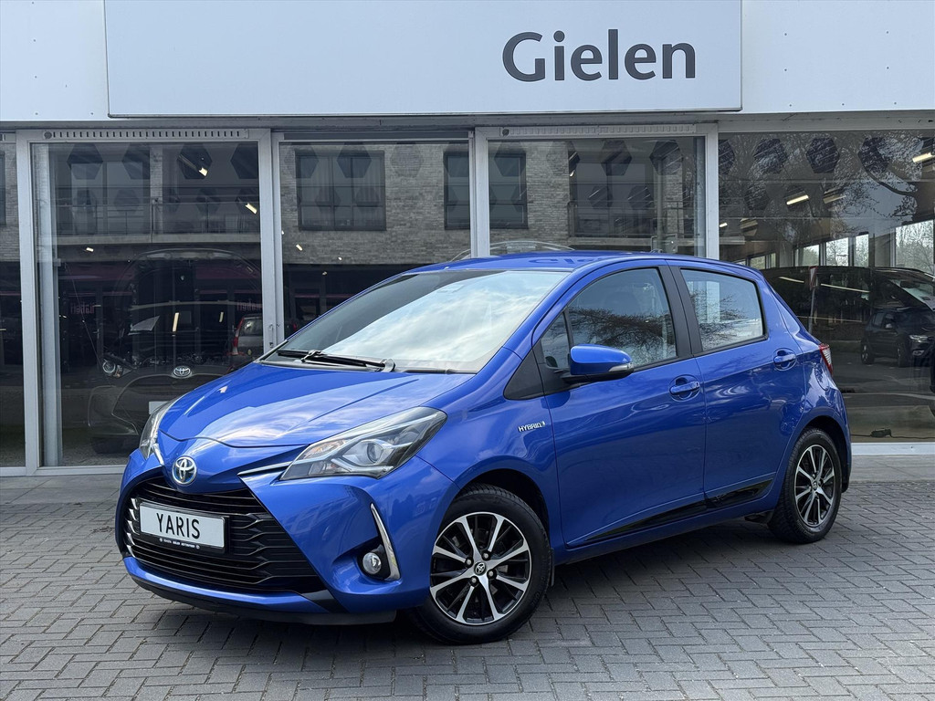 Toyota Yaris 1.5 Full Hybrid Dynamic | Lichtmetalen velgen, Parkeercamera, Licht + Regensensor, Cruise control, Climate control 52400049-0.jpg | Autobedrijf Gielen