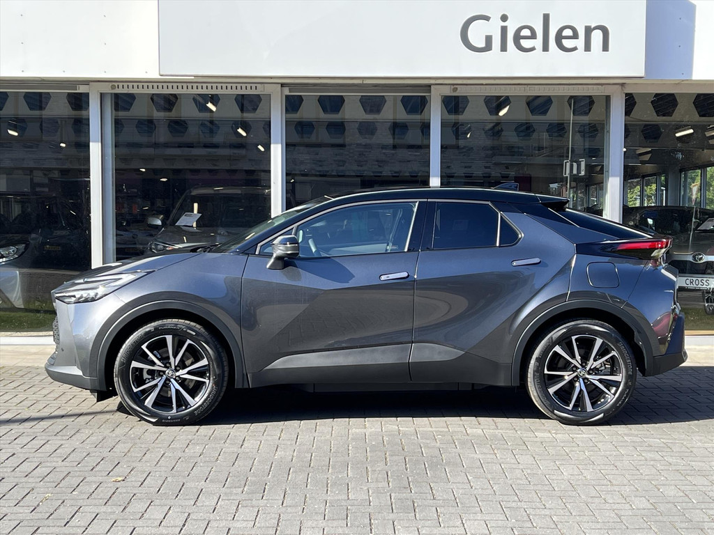 Toyota C-HR 2.0 High Power PHEV 223pk First edition Bi-Tone | Elektrische achterklep, Stoel + Stuurverwarming, Dodehoekherkenning 52650680-1.jpg | Autobedrijf Gielen