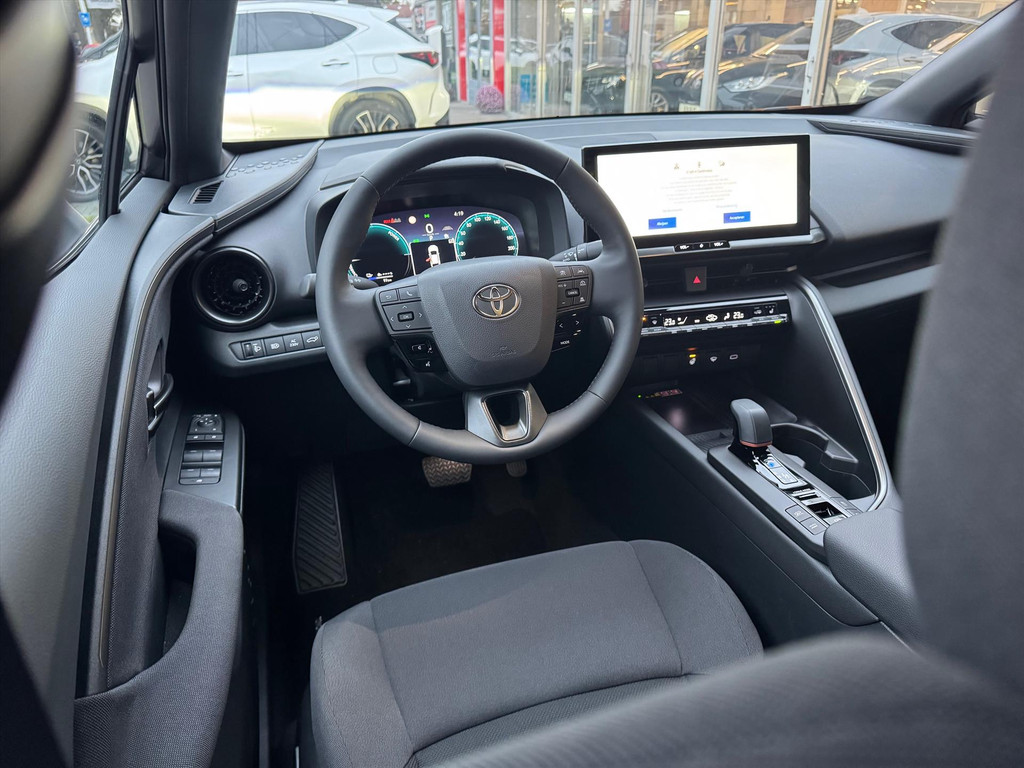 Toyota C-HR 2.0 High Power PHEV 223pk First edition Bi-Tone | Elektrische achterklep, Stoel + Stuurverwarming, Dodehoekherkenning 52650680-2.jpg | Autobedrijf Gielen