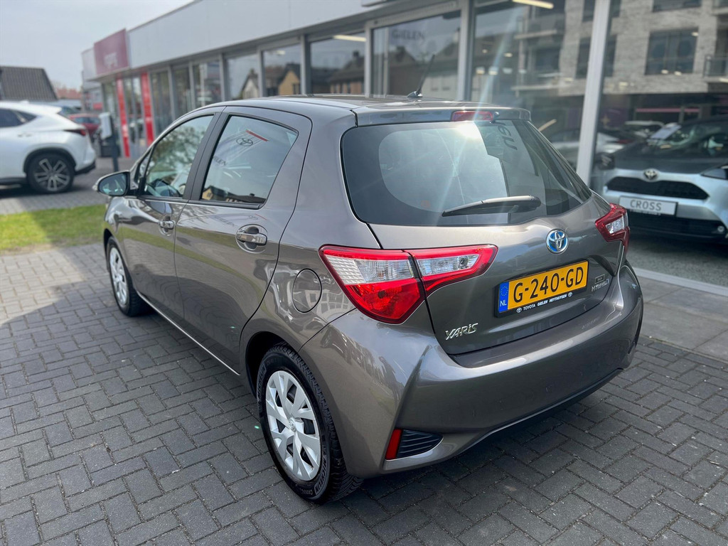 Toyota Yaris 1.5 Hybrid Active | Eerste eigenaar, Cruise control, Climate control, Parkeercamera, Safety Sense 52660679-2.jpg | Autobedrijf Gielen