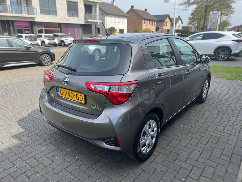 Toyota Yaris 1.5 Hybrid Active | Eerste eigenaar, Cruise control, Climate control, Parkeercamera, Safety Sense 52660679-3.jpg | Autobedrijf Gielen