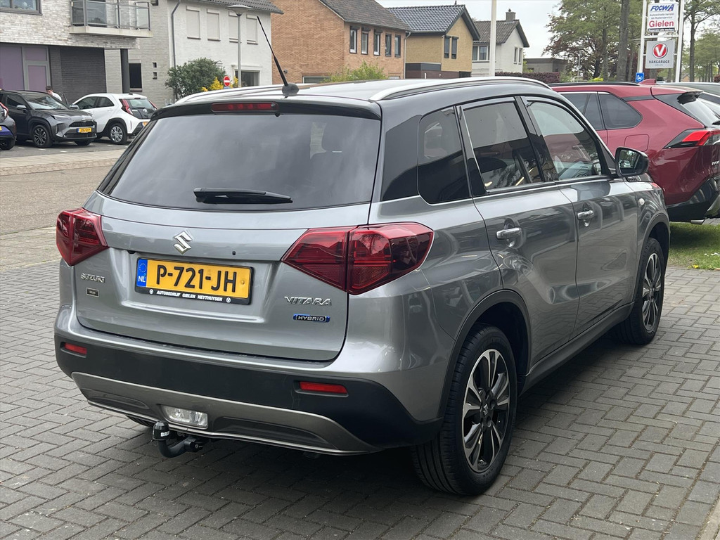 Suzuki Vitara 1.5 Hybrid Automaat Select Bi-Tone | Eerste eigenaar, Trekhaak, Dodehoekherkenning, Stoelverwarming, 17 inch, LED 52682892-1.jpg | Autobedrijf Gielen