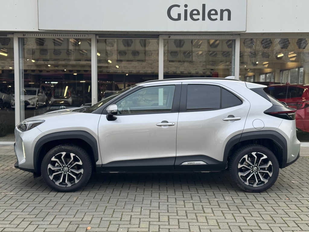 Toyota Yaris Cross 1.5 Hybrid 130PK Dynamic Plus | Winter Pack, 17 inch, Keyless, Stoel + Stuurverwarming, Privacy Glass 52705005-1.jpg | Autobedrijf Gielen