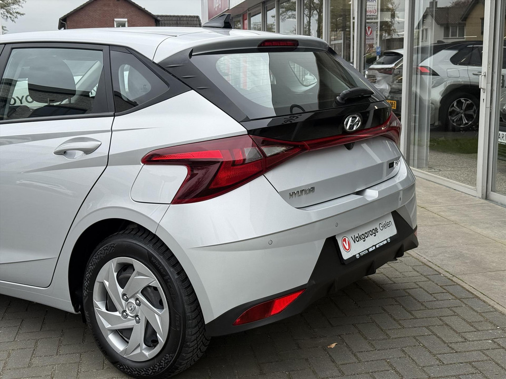 Hyundai i20 1.0 T-GDI Blue 100PK Comfort | Stoel + Stuurverwarming, Airco, Cruise control, Camera, Parkeersensoren 52760749-4.jpg | Autobedrijf Gielen