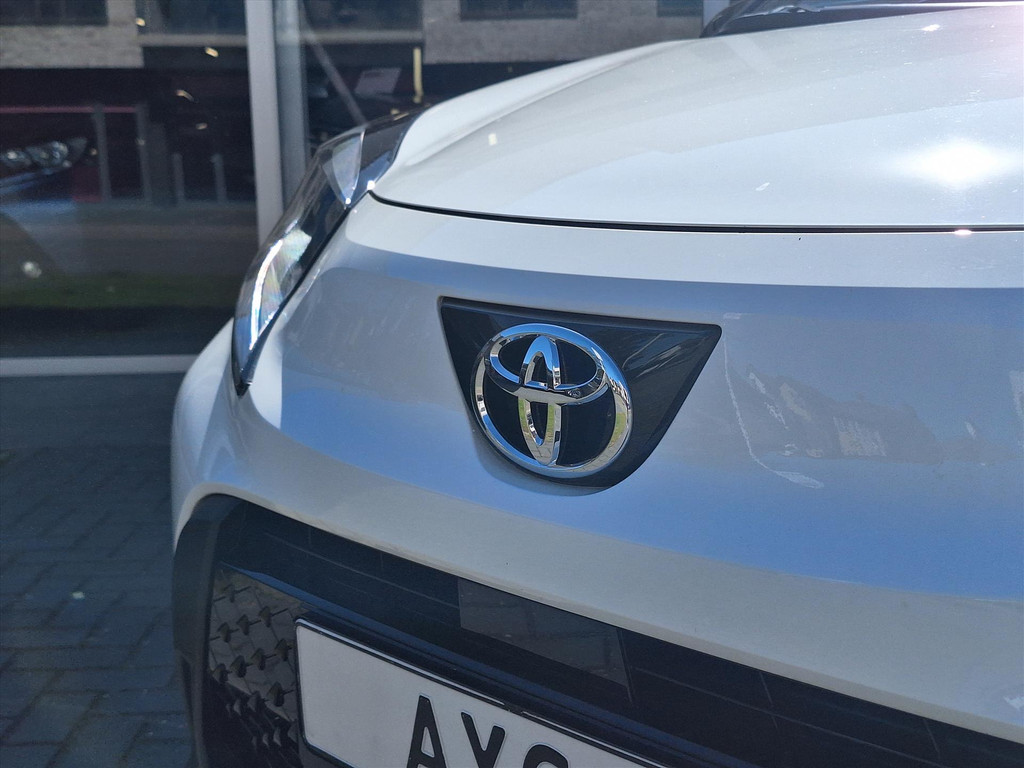 Toyota Aygo X 1.0 VVT-i S-CVT Automaat Pulse Bi-Tone | Stoelverwarming, Airconditioning, 17 inch, CarPlay, Adaptive cruise control 53087975-2.jpg | Autobedrijf Gielen