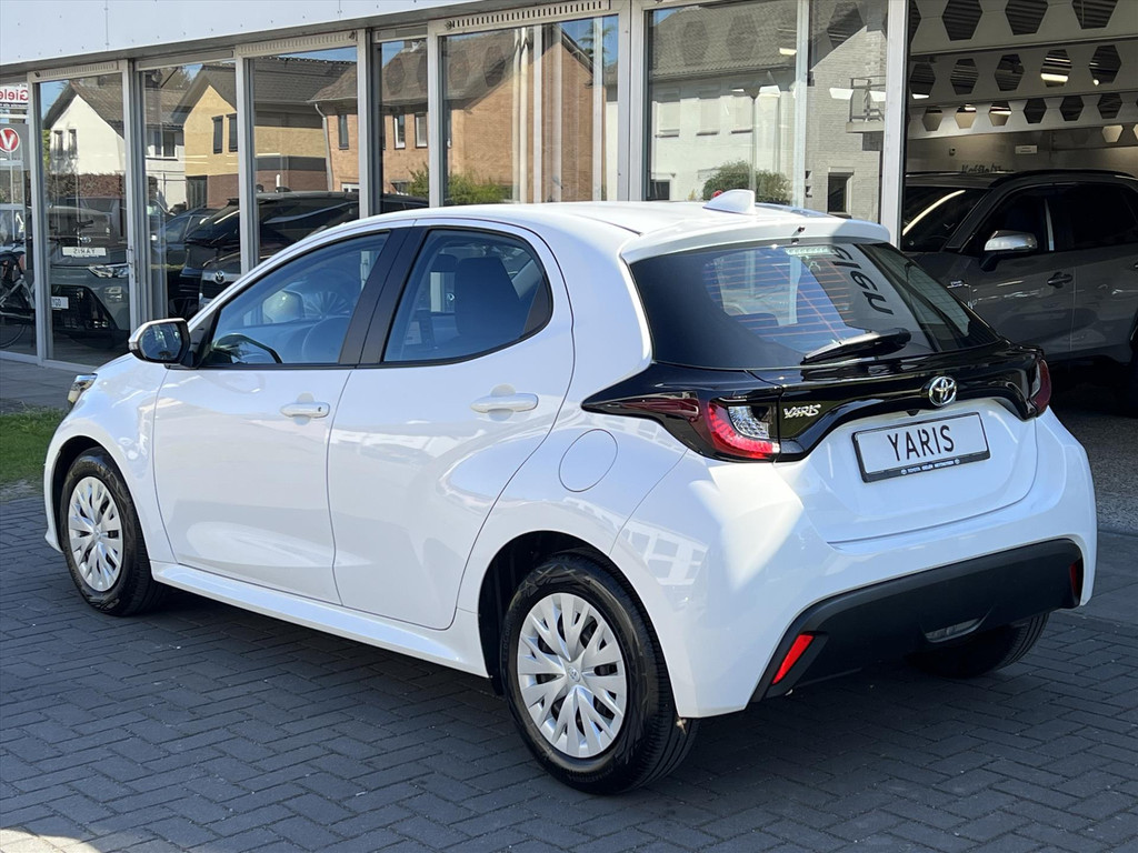 Toyota Yaris 1.0 VVT-i 72pk Active | Apple CarPlay/Android auto, Airco, Parkeercamera, Adaptive cruise control 53090973-2.jpg | Autobedrijf Gielen