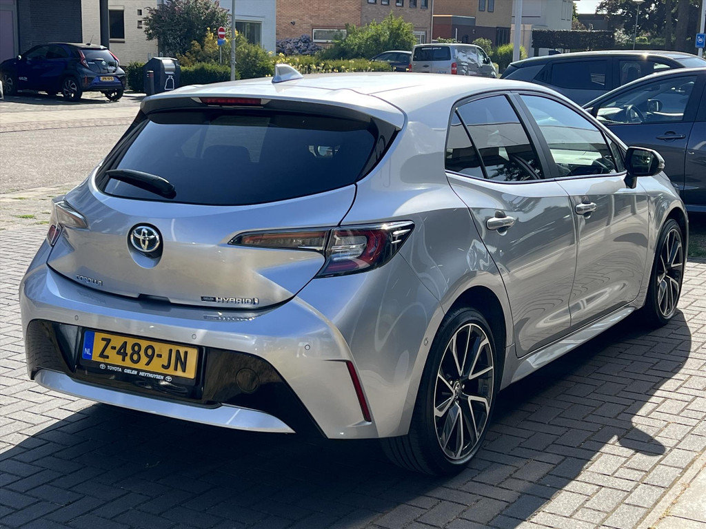 Toyota Corolla 1.8 Hybrid Style | Dodehoekherkenning, Parkeersensoren, Stoel + Stuurverwarming, Keyless, 18 inch 53428015-3.jpg | Autobedrijf Gielen