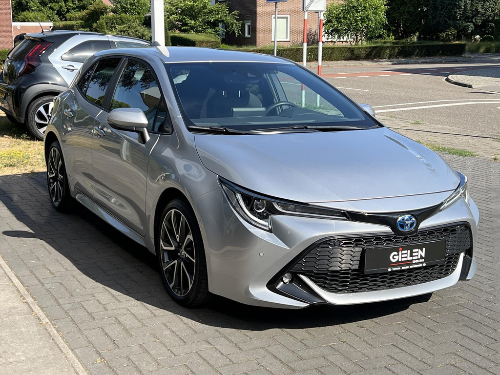 Toyota Corolla 1.8 Hybrid Style | Dodehoekherkenning, Parkeersensoren, Stoel + Stuurverwarming, Keyless, 18 inch 53428015-4.jpg | Autobedrijf Gielen