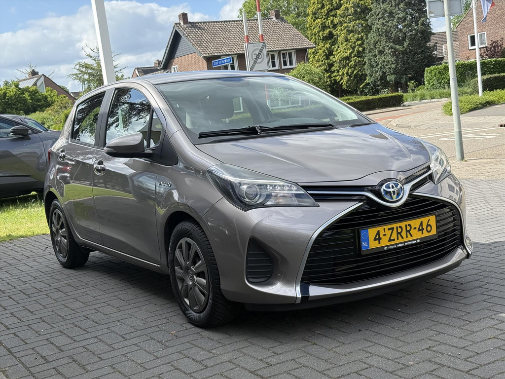 Toyota Yaris 1.5 Full Hybrid Aspiration | Navigatie, Climate control, Parkeercamera, Cruise control, Bluetooth 54159635-4.jpg | Autobedrijf Gielen