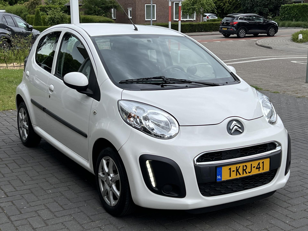 Citroën C1 1.0i 68PK 5D Collection | Eerste eigenaar, Airconditioning, Centrale deurvergrendeling, Elektrische ramen 54178052-4.jpg | Autobedrijf Gielen