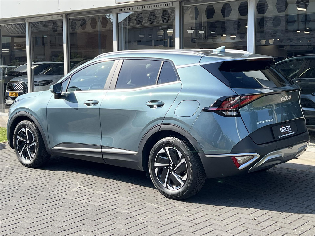 Kia Sportage 1.6 T-GDi MHEV 150PK DynamicLine Automaat | Stoel + Stuurverwarming, Parkeersensoren, Apple CarPlay/Android Auto, 1650KG Trekgew 54341343-2.jpg | Autobedrijf Gielen