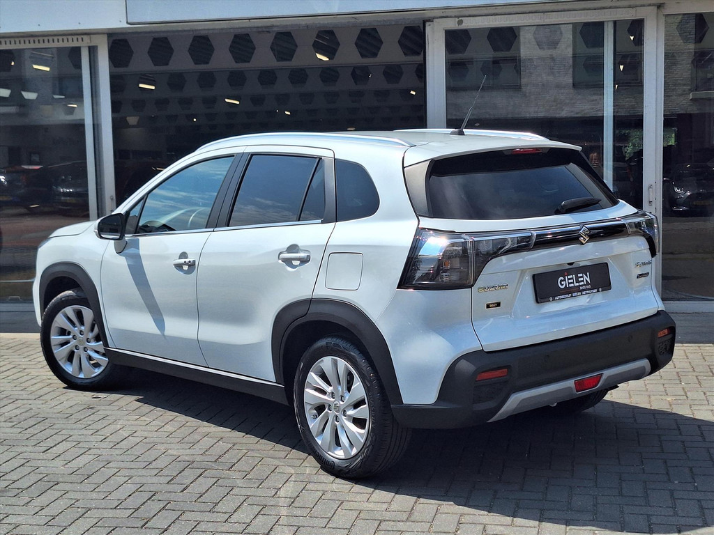 Suzuki S-Cross 1.5 Hybrid Automaat Select | Parkeersensoren, Stoelverwarming, CarPlay, Dodehoekherkenning, Adaptive cruise control 54416998-1.jpg | Autobedrijf Gielen