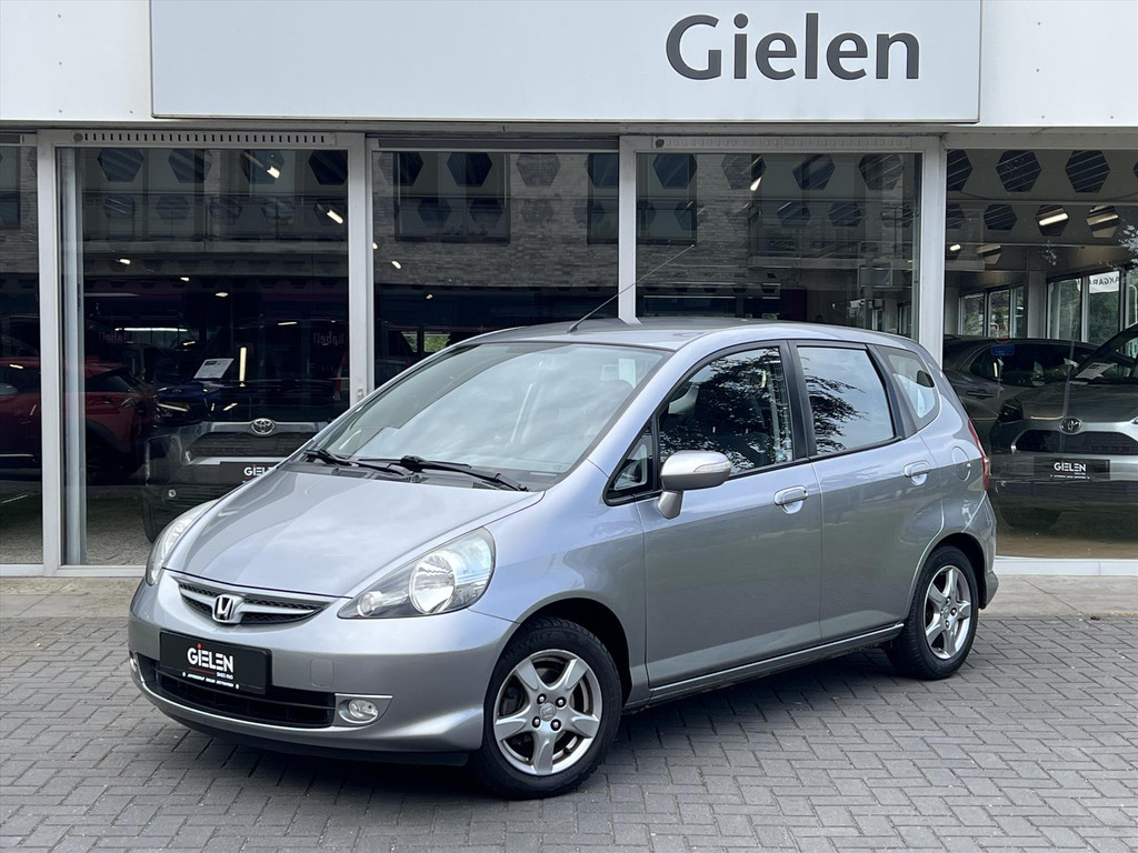 Honda Jazz 1.4 I LS | Trekhaak, Climate control, Lichtmetalen velgen, Elektrische ramen, Centrale deurvergrendeling, Fijne instap! 54453397-0.jpg | Autobedrijf Gielen